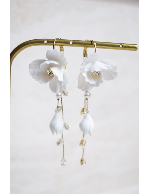 Boucles d'oreilles de mariage fleuries avec chute de perles, Eclosion