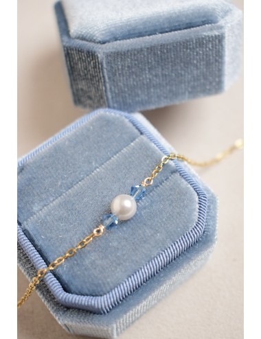 Bracelet Orphée minimaliste avec touche de bleu pour la mariée