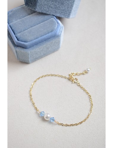 Bracelet Orphée minimaliste avec touche de bleu pour la mariée