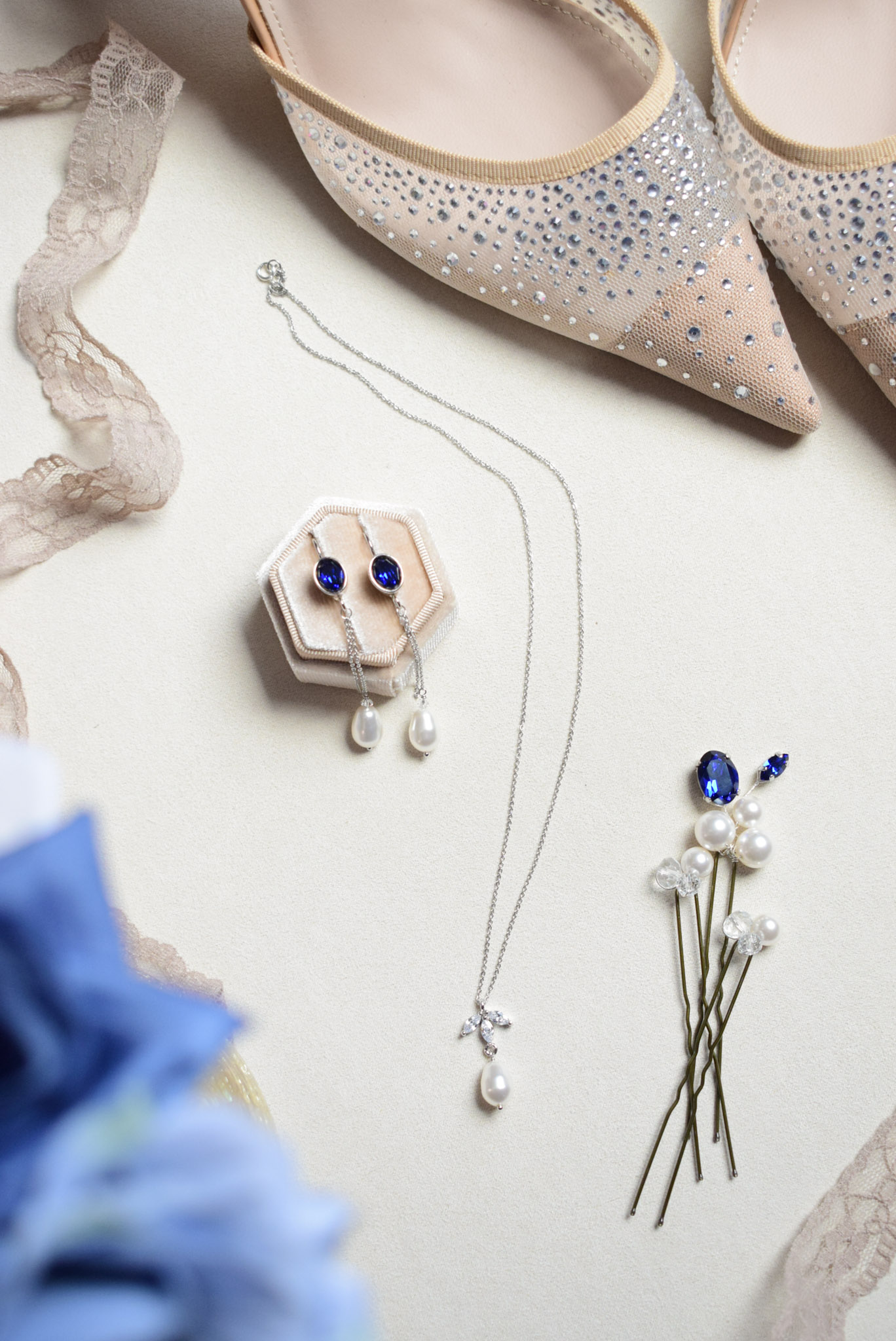 parure de mariage couleur bleu saphir